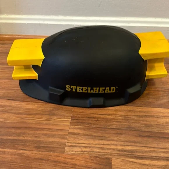 *RARE* Pittsburgh Steelers FoamHeads Hat with Steel Beam